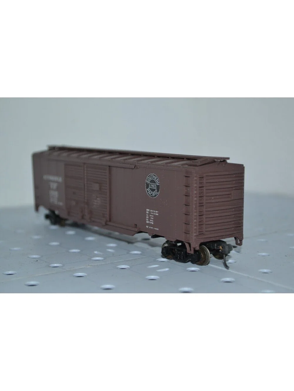 Built Athearn 5035 HO Scale Southern Pacific 50' Auto Box Car #65927